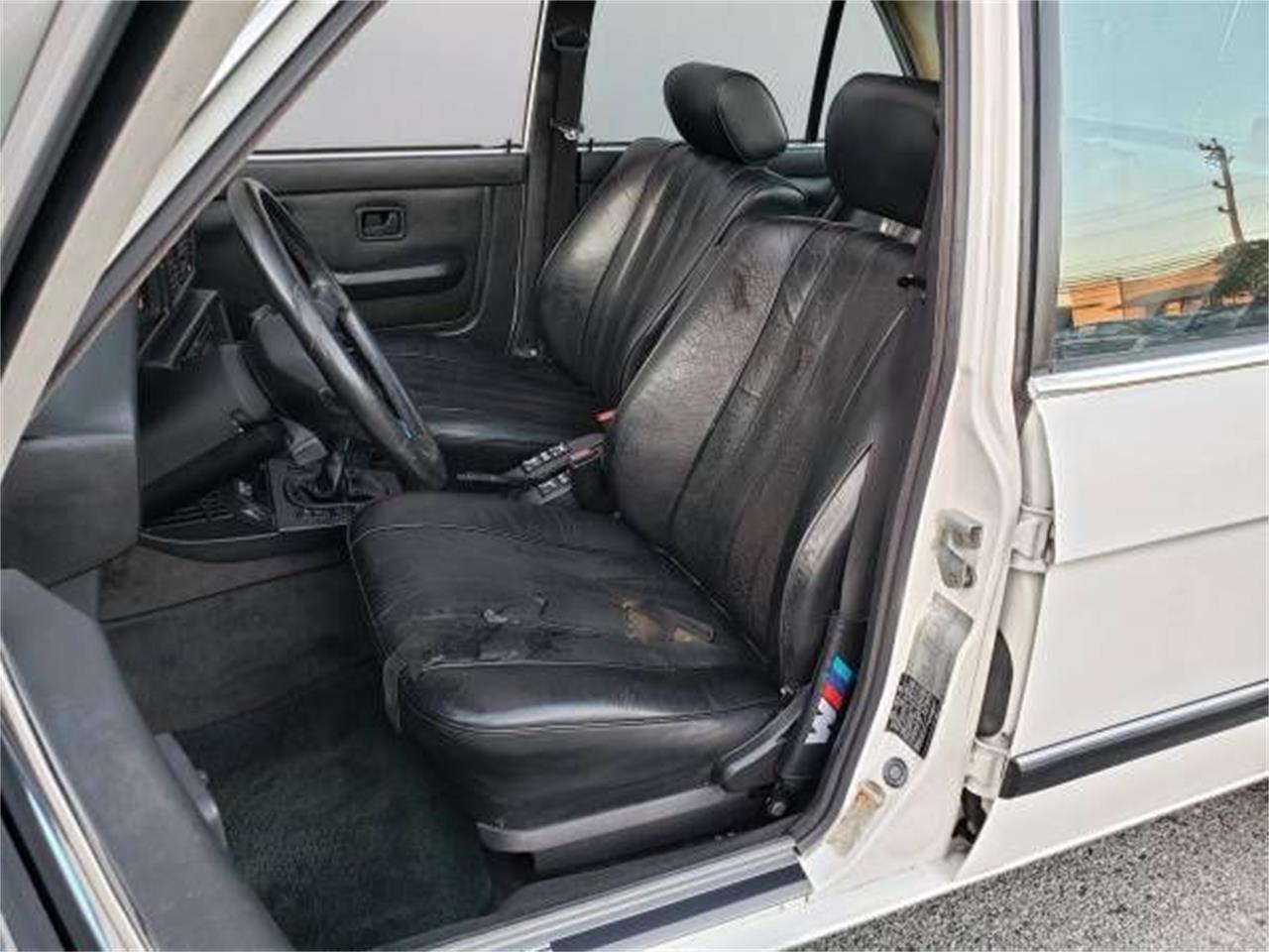 1984-1985 BMW E28 5-Series Rear Seat Bottom Bench Pad Pearl Beige