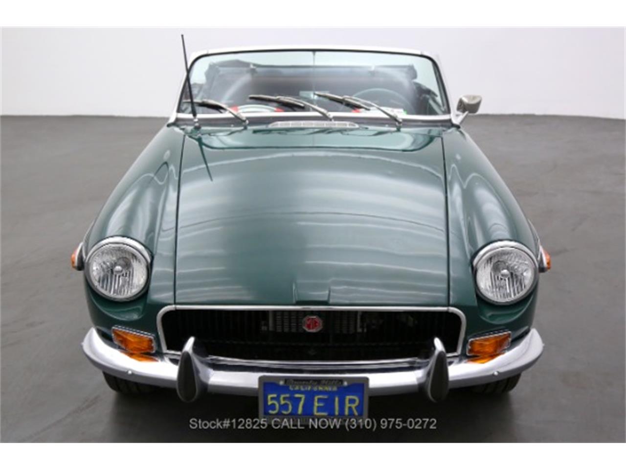 1971 MG MGB (CC-1421564) for sale in Beverly Hills, California