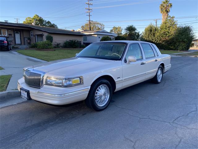 1996 Lincoln Town Car (CC-1422152) for sale in Lake Elsinore, California