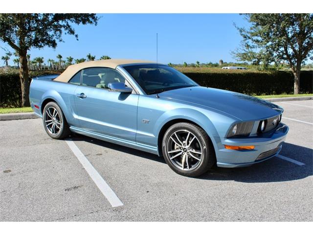 2005 Ford Mustang (CC-1422712) for sale in Sarasota, Florida