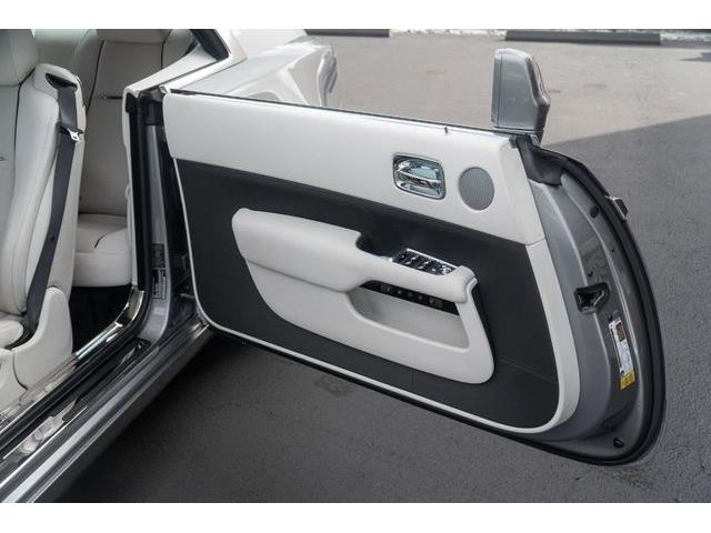 2017 Rolls-Royce Silver Wraith (CC-1422795) for sale in Miami, Florida