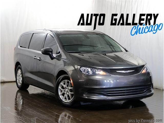 2017 Chrysler Pacifica (CC-1424823) for sale in Addison, Illinois