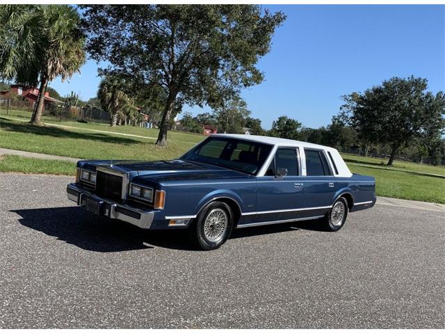 1989 Lincoln Town Car (CC-1425254) for sale in Clearwater, Florida