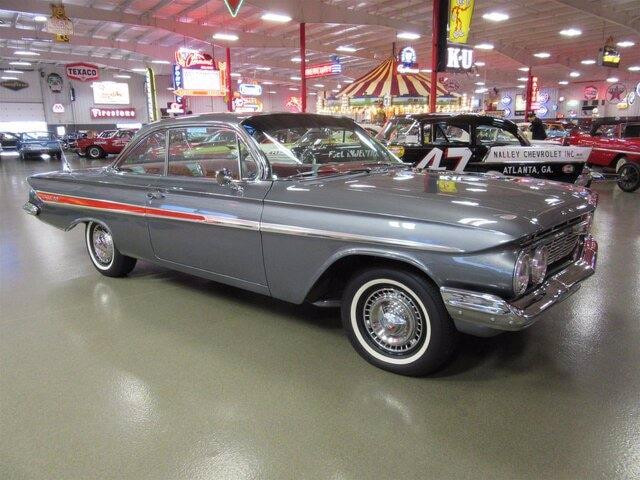 1961 Chevrolet Impala SS (CC-1427964) for sale in Greenwood, Indiana