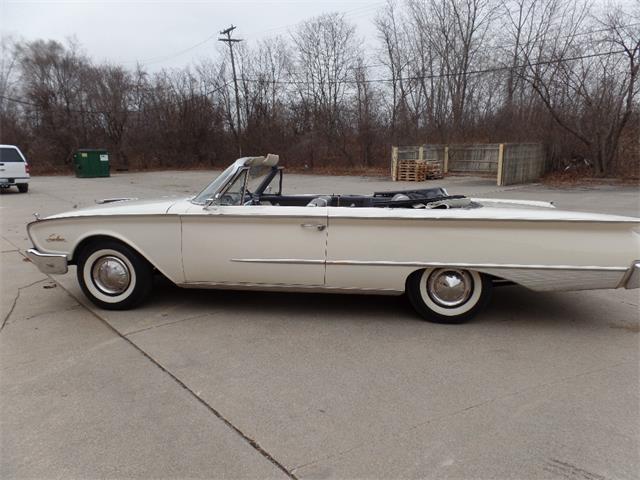 1960 Ford Sunliner (CC-1428596) for sale in clinton township, Michigan