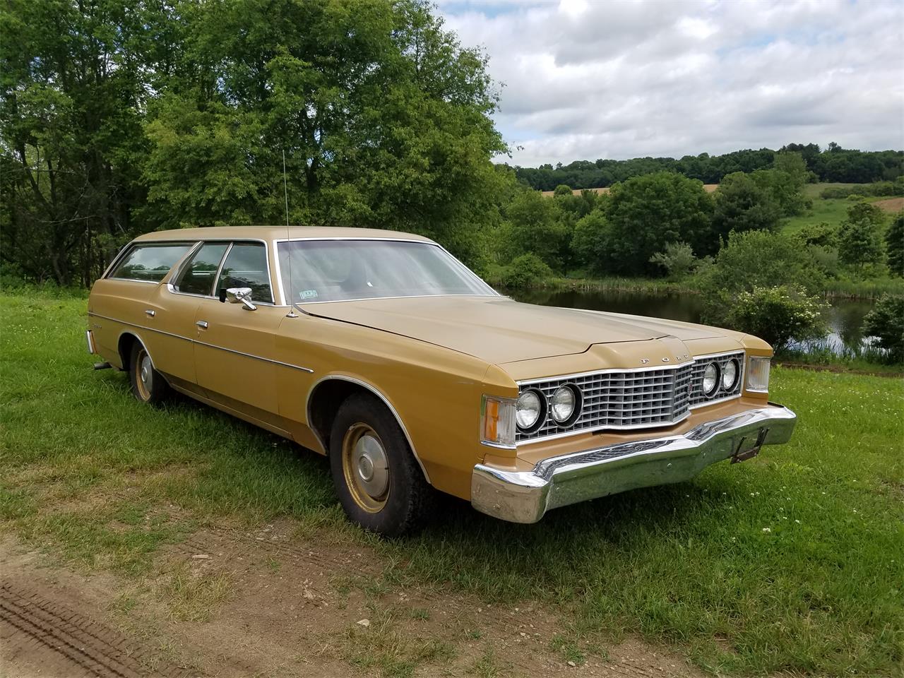 1967 Ford Country Squire Wagon