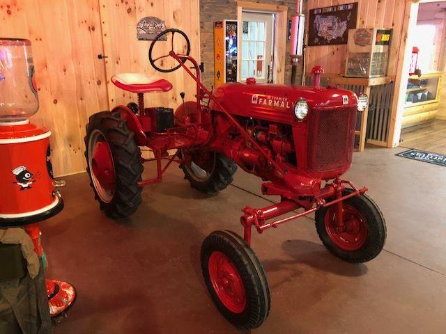 1953 International Tractor (CC-1430337) for sale in Belmont, Ohio