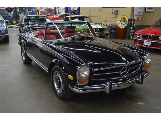 1971 Mercedes-Benz 280SL (CC-1430774) for sale in Huntington Station, New York