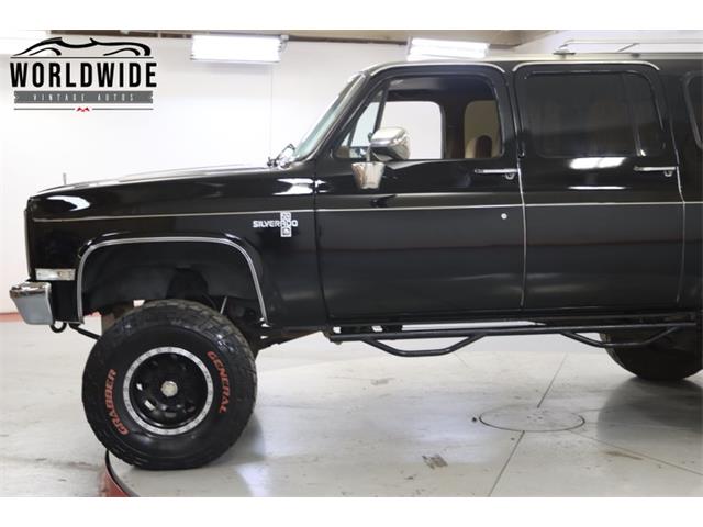1988 Chevrolet Suburban (CC-1438321) for sale in Denver , Colorado