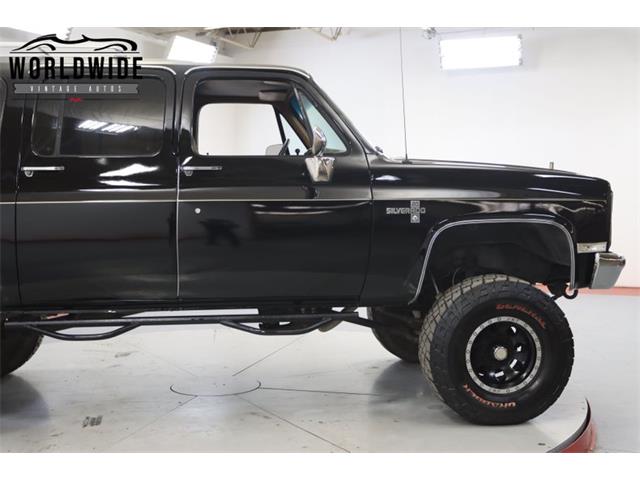 1988 Chevrolet Suburban (CC-1438321) for sale in Denver , Colorado