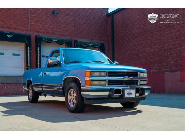 1994 Chevrolet C/K 1500 (CC-1443903) for sale in Milford, Michigan