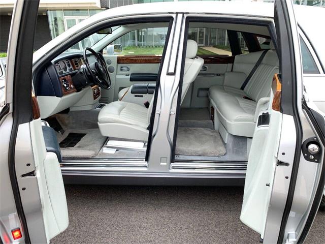 2004 Rolls-Royce Phantom (CC-1444310) for sale in Carey, Illinois