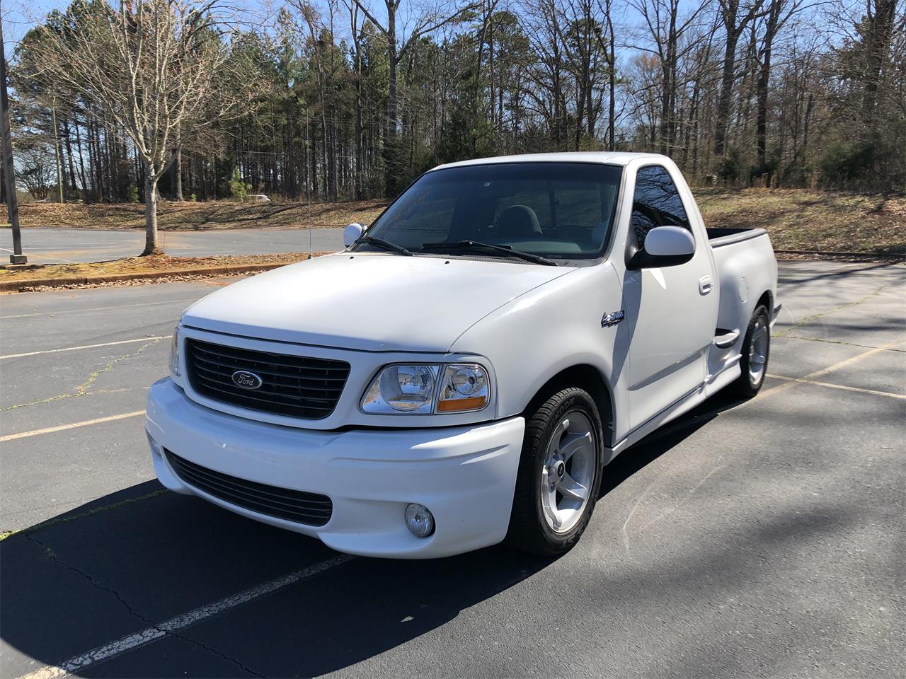 2000-ford-f-150-svt-lightning-supercharged-only-31k-miles-thousands