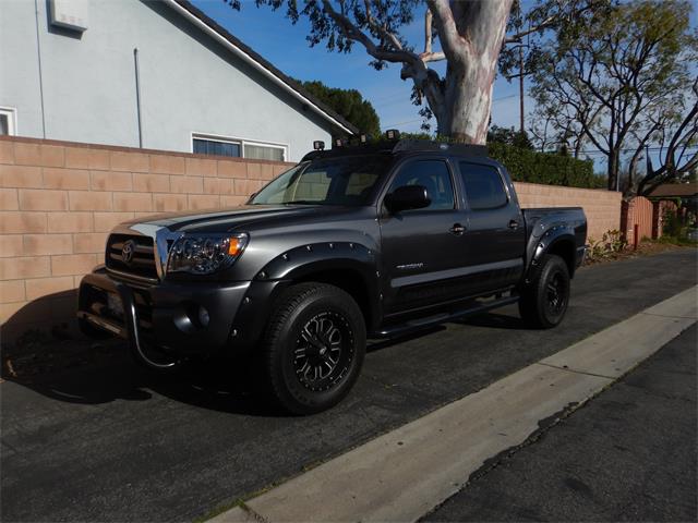 2010 Toyota Tacoma (CC-1462710) for sale in Woodland Hills, California