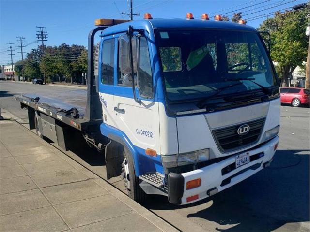 2009 Nissan UD1800 (CC-1464054) for sale in Cadillac, Michigan