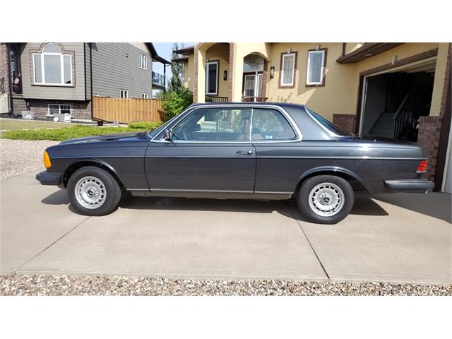 1985 Mercedes-Benz 300CD (CC-1467568) for sale in Medicine Hat, Alberta