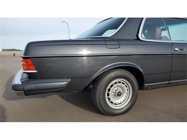 1985 Mercedes-Benz 300CD (CC-1467568) for sale in Medicine Hat, Alberta