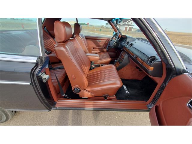 1985 Mercedes-Benz 300CD (CC-1467568) for sale in Medicine Hat, Alberta