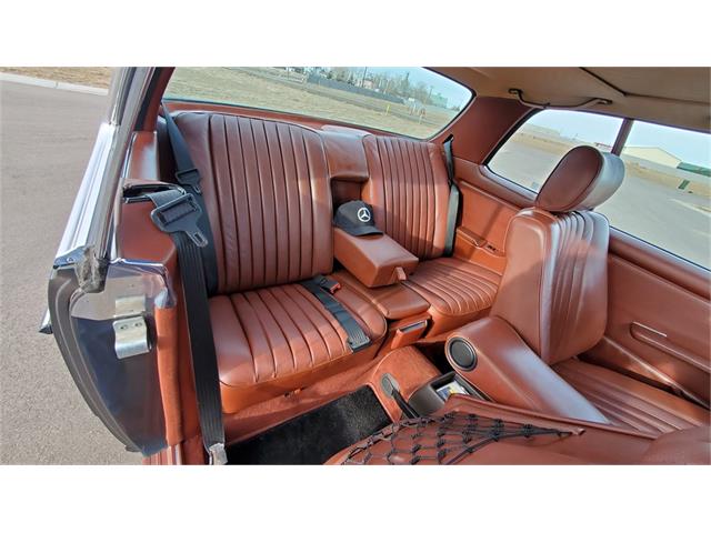 1985 Mercedes-Benz 300CD (CC-1467568) for sale in Medicine Hat, Alberta