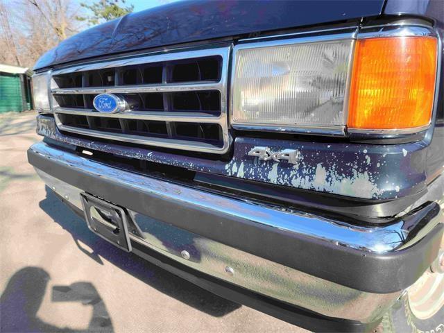 1991 Ford Bronco (CC-1473773) for sale in Pointe-Claire, Quebec