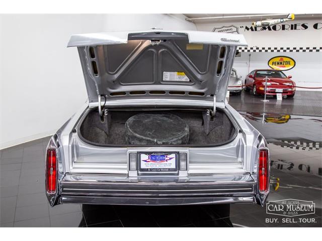 1985 Cadillac Fleetwood (CC-1479934) for sale in St. Louis, Missouri