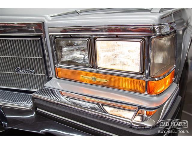 1985 Cadillac Fleetwood (CC-1479934) for sale in St. Louis, Missouri