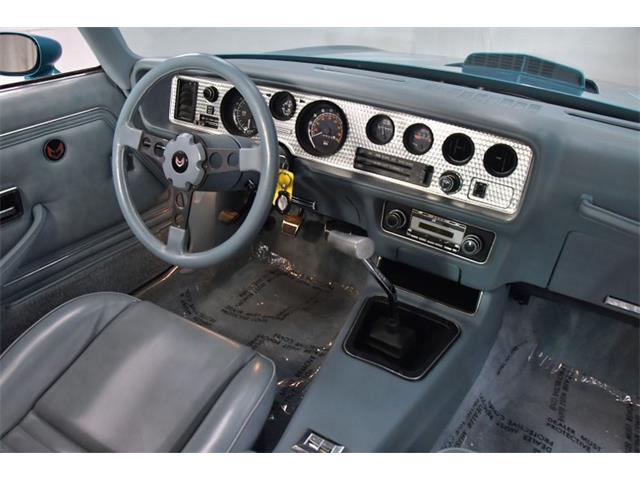 interni della pontiac firebird 1979