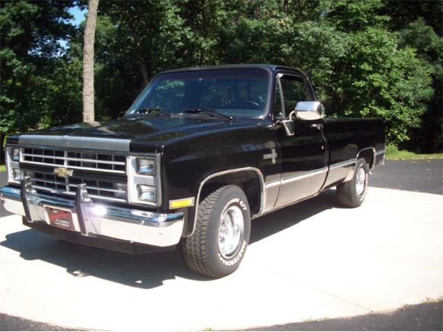 1987 Chevrolet Silverado (CC-1487862) for sale in Cadillac, Michigan