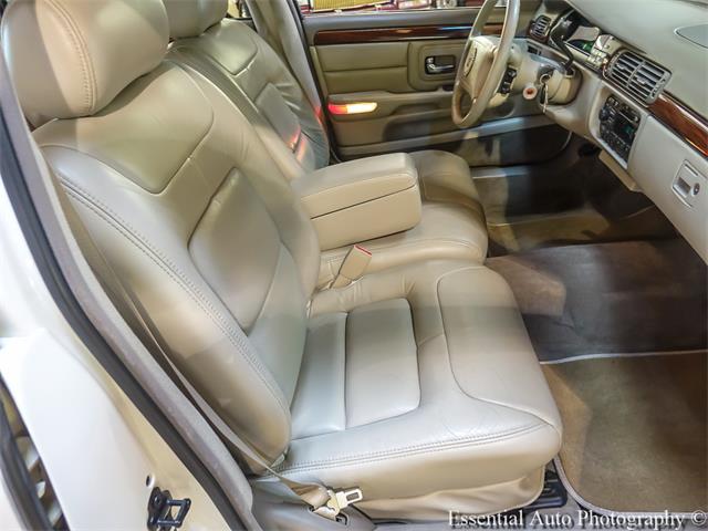 1997 Cadillac DeVille (CC-1492458) for sale in Downers Grove, Illinois