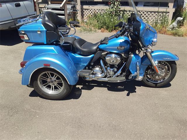 2011 harley tri discount glide for sale