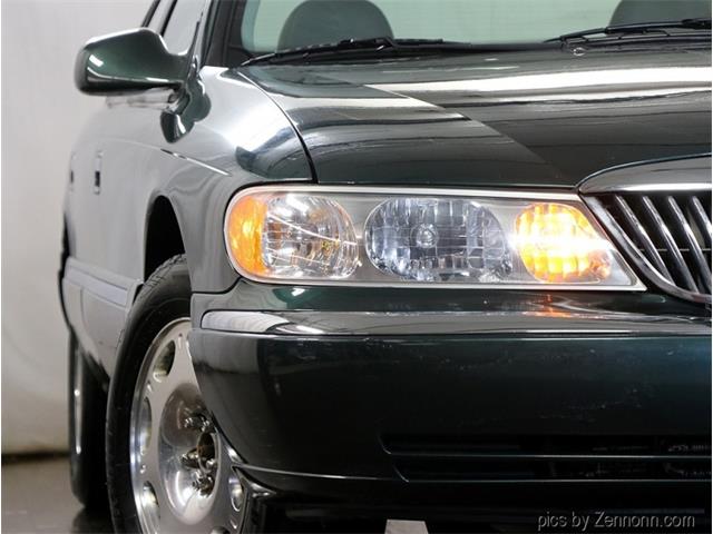 2000 Lincoln Continental (CC-1507732) for sale in Addison, Illinois