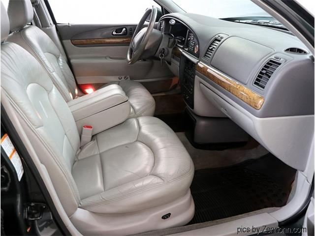 2000 Lincoln Continental (CC-1507732) for sale in Addison, Illinois