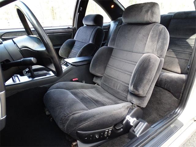1990 Ford Thunderbird (CC-1512891) for sale in Tacoma, Washington