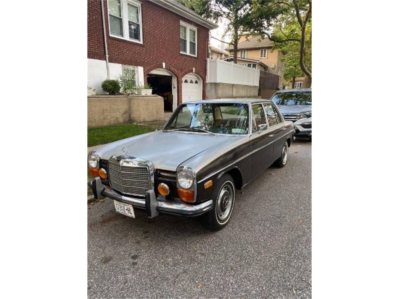 Modèle Réduit Mercedes 220 D 1968 échelle 1:4 - Métal, Couleur Noire, Neuf Sans Notice