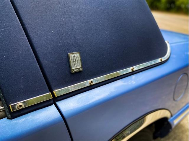 1995 Lincoln Town Car (CC-1515517) for sale in Saratoga Springs, New York