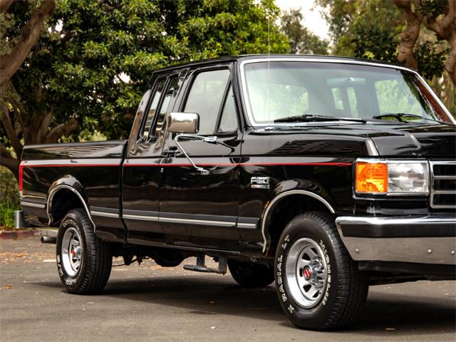 1990 Ford F150 (CC-1510752) for sale in Marina Del Rey, California