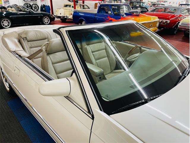 2002 Cadillac Eldorado (CC-1521442) for sale in Mundelein, Illinois