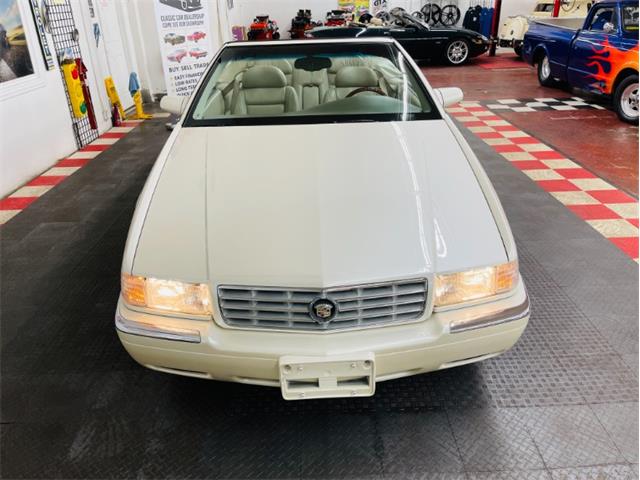 2002 Cadillac Eldorado (CC-1521442) for sale in Mundelein, Illinois