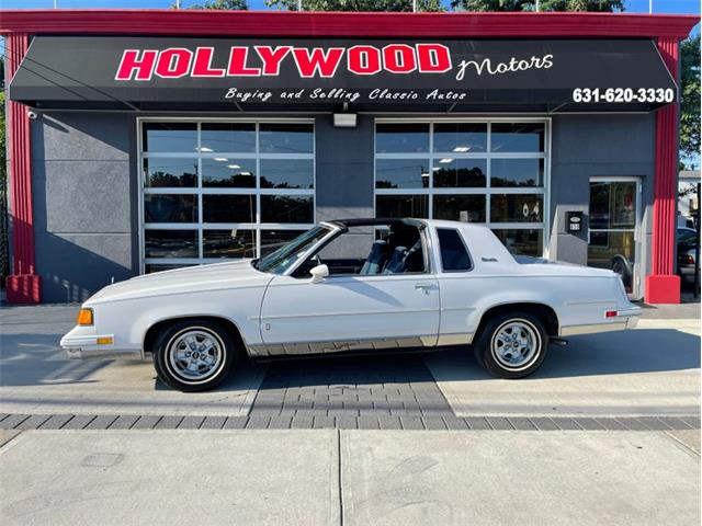 1987 Oldsmobile Cutlass (CC-1522610) for sale in West Babylon, New York