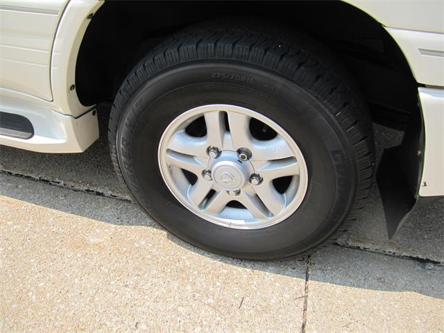 2000 Lexus LX470 (CC-1520345) for sale in Omaha, Nebraska