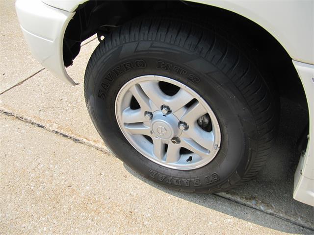 2000 Lexus LX470 (CC-1520345) for sale in Omaha, Nebraska