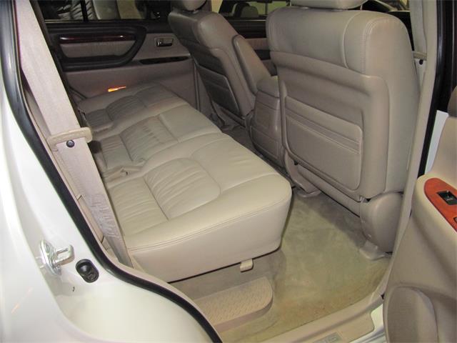 2000 Lexus LX470 (CC-1520345) for sale in Omaha, Nebraska