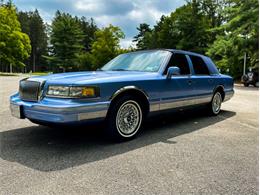 1995 Lincoln Town Car (CC-1525872) for sale in Saratoga Springs, New York