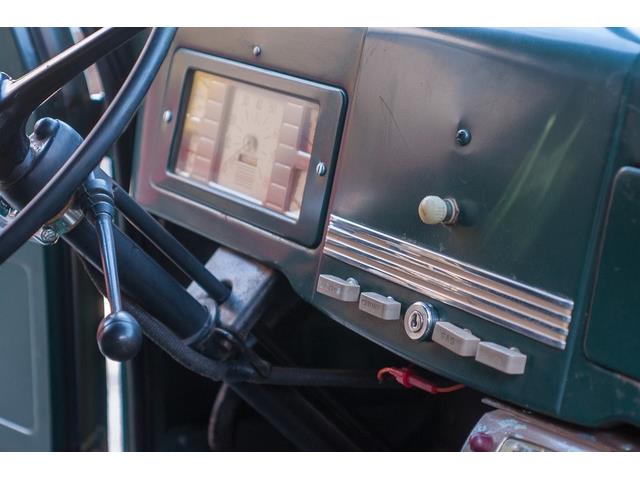 1947 International KB2 (CC-1536692) for sale in St. Louis, Missouri