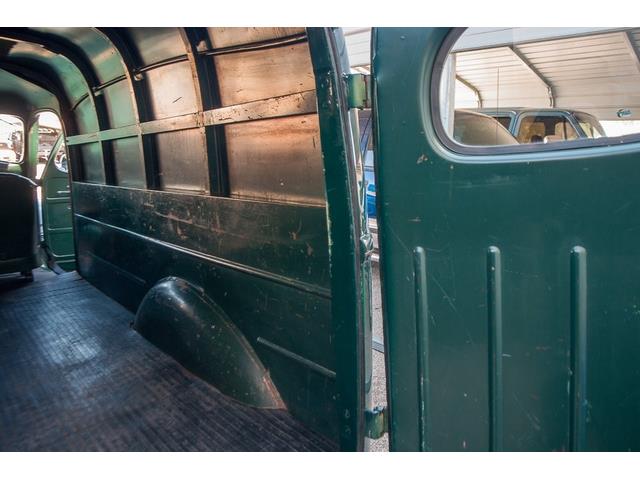 1947 International KB2 (CC-1536692) for sale in St. Louis, Missouri