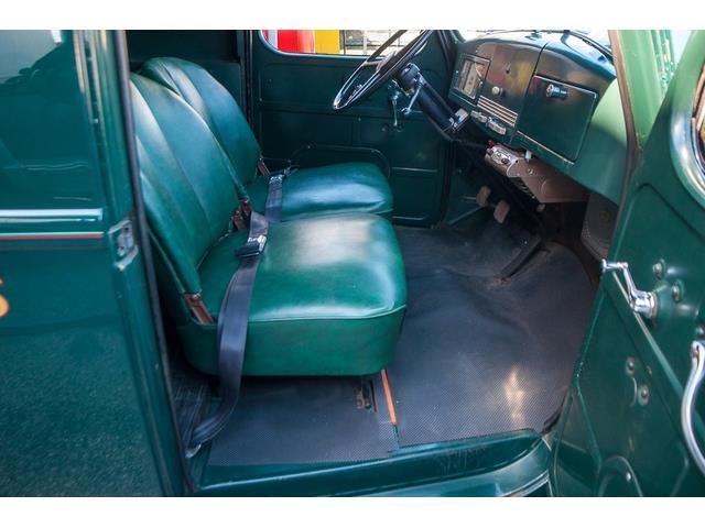 1947 International KB2 (CC-1536692) for sale in St. Louis, Missouri