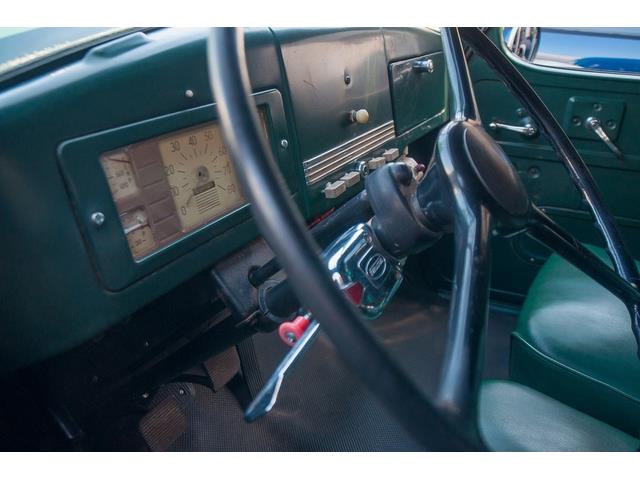 1947 International KB2 (CC-1536692) for sale in St. Louis, Missouri