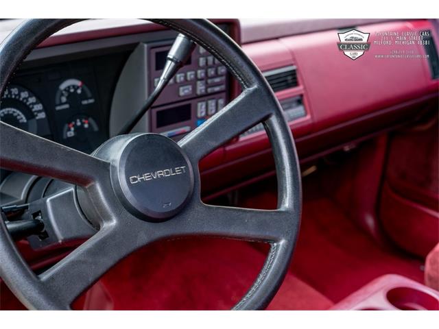 1990 Chevrolet 1500 (CC-1537312) for sale in Milford, Michigan