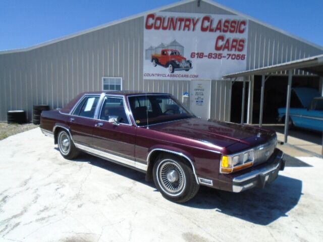 1990 Ford Crown Victoria (CC-1538829) for sale in Staunton, Illinois