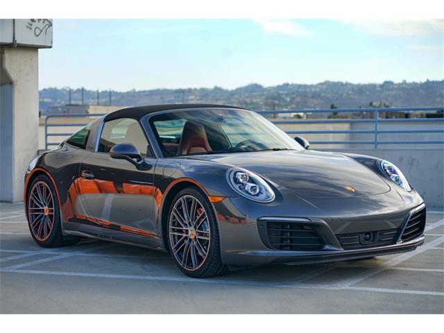 2019 Porsche 911 (CC-1542891) for sale in Sherman Oaks, California